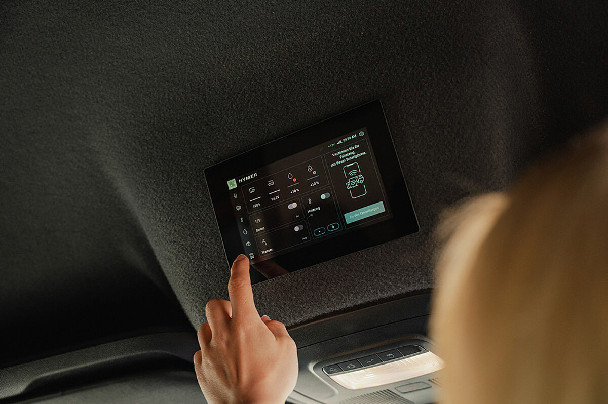 HYMER Smart-Home-Bedienpanel zur Steuerung der Wohnmobilfunktionen.